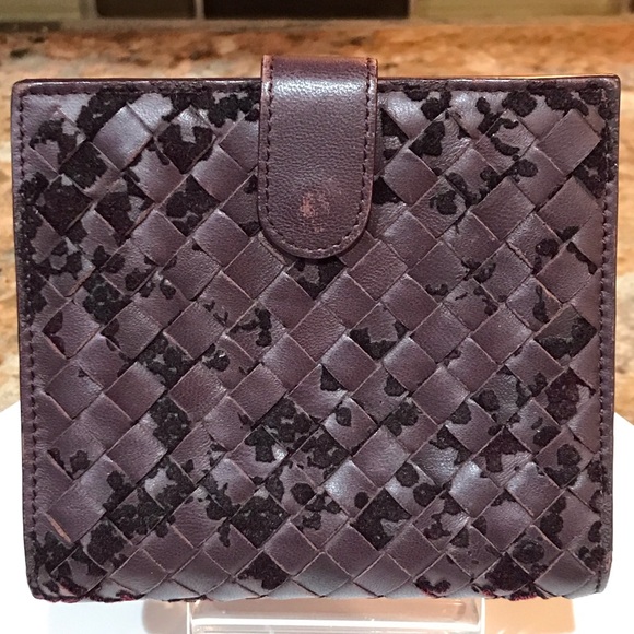 BOTTEGA VENETA Intrecciato Leather Bifold Wallet 😍❤️ - Picture 1 of 17